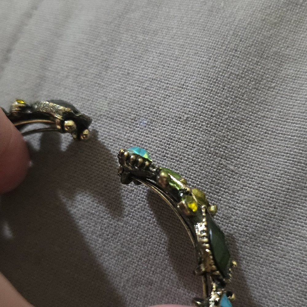 Floral Forest Fairy Bracelet - Picture 4 of 6